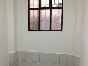 EN VENTA_CASA RENTABLE_SECTOR LUJAN_ENGATIVÁ