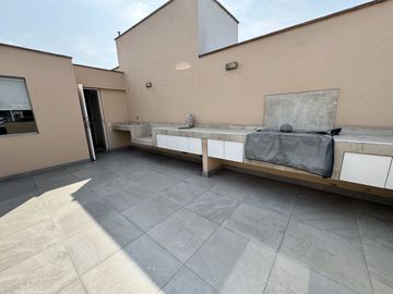 Venta de Amplio Duplex PentHouse en Batalla de San Juan - Surco