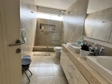 Venta de Amplio Duplex PentHouse en Batalla de San Juan - Surco