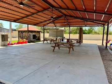 Propiedad campestre en Las Granjas San Pedro Sonora con casa