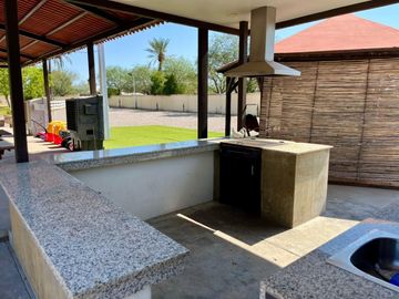 Propiedad campestre en Las Granjas San Pedro Sonora con casa
