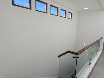 HERMOSA CASA DE VENTA EN PLANOS EN PUEMBO VIA ARRAYANES