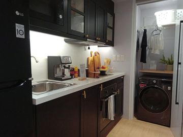 UNA Apartment Prime 1 Bedroom Condo for Sale near De La Salle Laguna Campus