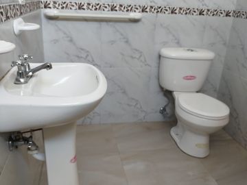 PUSUQUI, VENDO DPTO 70m2, GARAJE, BODEGA, SEGURIDAD