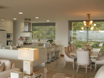 VENDO APARTAMENTO COLA DEL ZORRO MEDELLIN EL POBLADO, 378 MTS