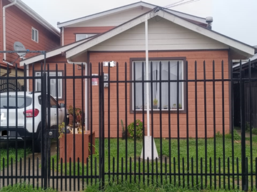 Acogedora casa en sector Santa Elena $125.000.000.