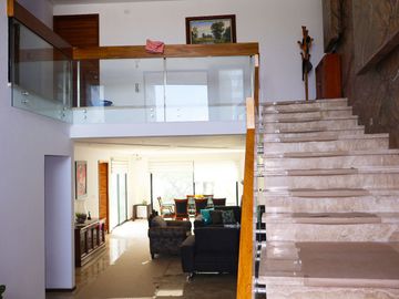 Casa Residencial en Venta, Clúster 333, Lomas de Angelopolis l, Puebla.