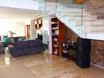 Casa Residencial en Venta, Clúster 333, Lomas de Angelopolis l, Puebla.