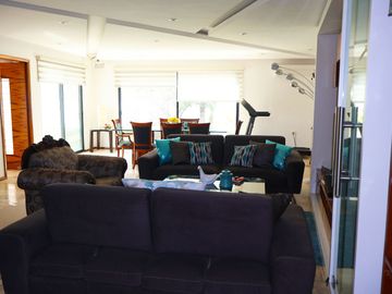 Casa Residencial en Venta, Clúster 333, Lomas de Angelopolis l, Puebla.