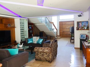 Casa Residencial en Venta, Clúster 333, Lomas de Angelopolis l, Puebla.