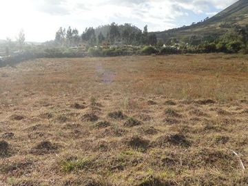 Terreno de venta en Otavalo sector Araque, 6393 m2