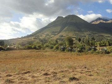 Terreno de venta en Otavalo sector Araque, 6393 m2