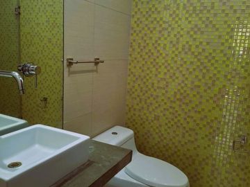 Vendo linda casa en av. Reusche, Pachacamac