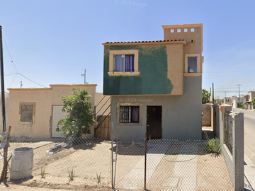 Casa en Venta ¡excelente Inversión! Única Oportunidad De Adquirir Esta Propiedad MUY CERCA DE LA FRONTERA ......