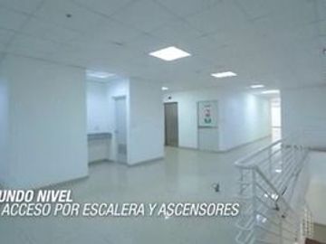 Local comercial frente a la embaja USA