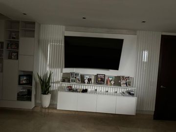Venta departamento vista al rio, Urbanización Tenis Club, cerca Plaza Navona, Samborondon, Guayaquil