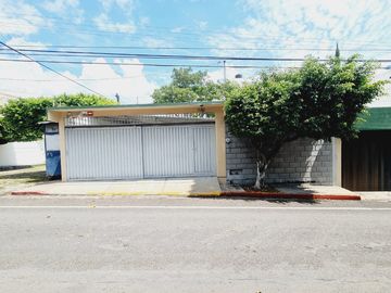 CASA EN VENTA, CON 300 MTS DE TERRENO EN COL EL MIRADOR, TUXTLA GUTIERREZ