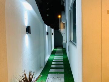 Venta casa, Urbanización Tenis Club, cerca Plaza Navona, Samborondon, Guayaquil