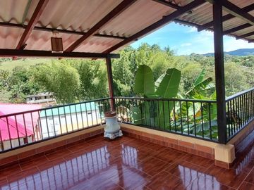 FINCA EN DAGUA EL  QUEREMAL