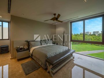 Casa en Venta, Zona Hotelera, Cancún, Benito Juarez, Quintana Roo.
