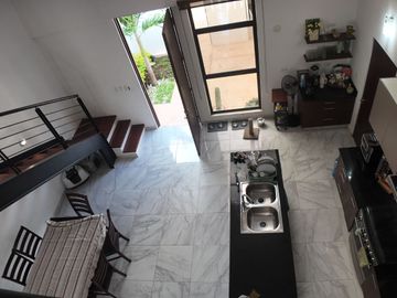 SE VENDE CASA EN REAL MONTEJO, MÉRIDA. CASA CON 3 RECAMARAS COMPLETAS, PISCINA Y PANELES SOLARES.