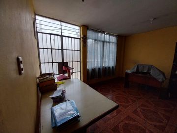 Casa en Venta en Ate Vitarte 3 Pisos