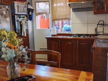 SE VENDE CASA 123M2 PADRE HURTADO , 2DORMITORIOS Y DOS BAÑOS.