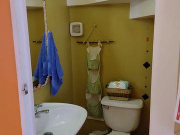 SE VENDE CASA 123M2 PADRE HURTADO , 2DORMITORIOS Y DOS BAÑOS.