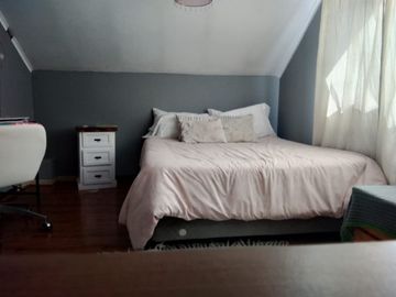 SE VENDE CASA 123M2 PADRE HURTADO , 2DORMITORIOS Y DOS BAÑOS.