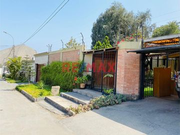 ID: 1104932 ¡Venta De Espectacular Casa De 550 M² En El Sol De La Molina!