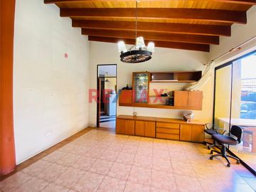 ID: 1104932 ¡Venta De Espectacular Casa De 550 M² En El Sol De La Molina!