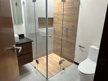 SE VENDE CASA LOS ALMENDROS RESIDENCIAL $6,695,000.00 ZONA VALDEPEÑAS CAÑADAS SAN ISIDRO ZAPOPAN