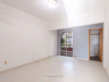 CASA CON USO DE SUELO COMERCIAL EN VENTA COL. DEL VALLE
