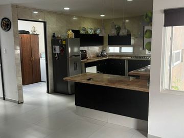 Venta de Casa en Fraccionamiento Pedregal de la Calera, Puebla