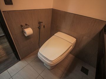 Newly Interior 2BR Unit at The Residences at Greenbelt