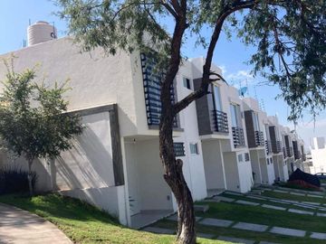¡Venta de Casas Céntricas!