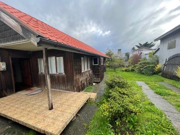 Casa en avenida ideal para Local Comercial Puerto Montt