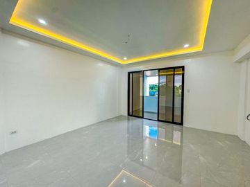 Prime Location Brand New 3 Storey Townhouse For Sale in DBP Village (Exclusive Subd.) Las Pinas