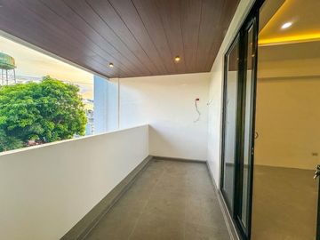 Prime Location Brand New 3 Storey Townhouse For Sale in DBP Village (Exclusive Subd.) Las Pinas