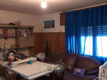Inversores - Dos Departamentos de 2 Dormitorios - B° Sargento Cabral