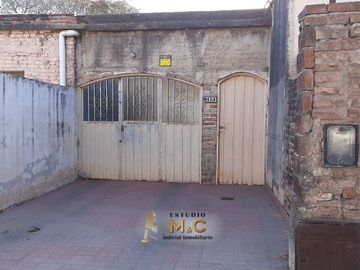 Inversores - Dos Departamentos de 2 Dormitorios - B° Sargento Cabral