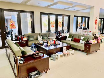 FOR SALE - House and Lot in Dasmarinas Village, Makati City