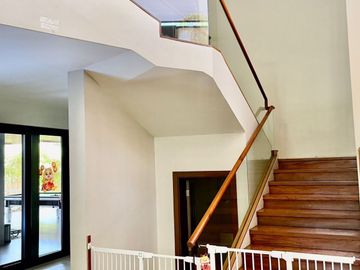 FOR SALE - House and Lot in Dasmarinas Village, Makati City