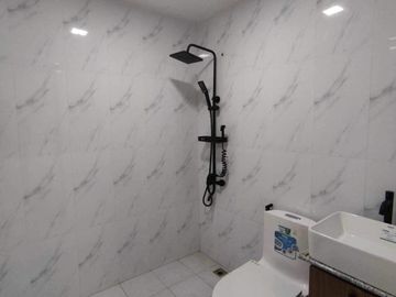 Bungalow Living: 3 Bedrooms House and Lot for Sale in Calibutbut