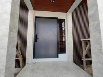 Bungalow Living: 3 Bedrooms House and Lot for Sale in Calibutbut