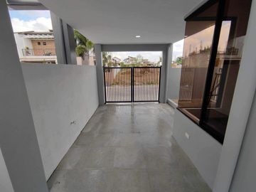 Bungalow Living: 3 Bedrooms House and Lot for Sale in Calibutbut