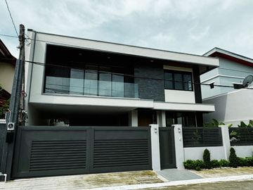 5 Bedroom Semi Furnished House and Lot for Sale in Parañaque City