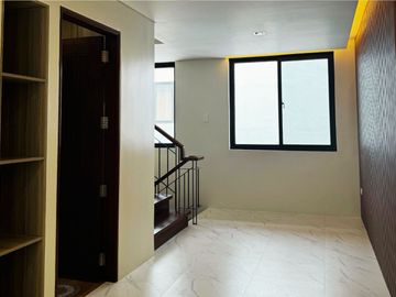 5 Bedroom Semi Furnished House and Lot for Sale in Parañaque City