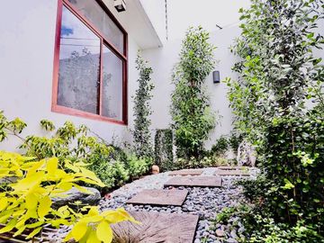 Elegant Modern 4Storey Brand New Townhouse for Sale in Barangay Santa Lucia, San Juan City