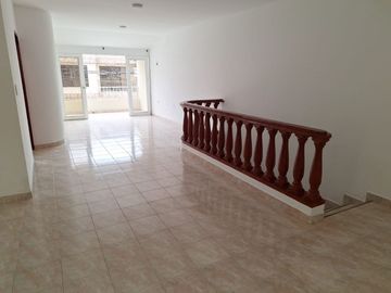 SE VENDE CASA BIFAMILIAR EN EL NUEVO PRÍNCIPE